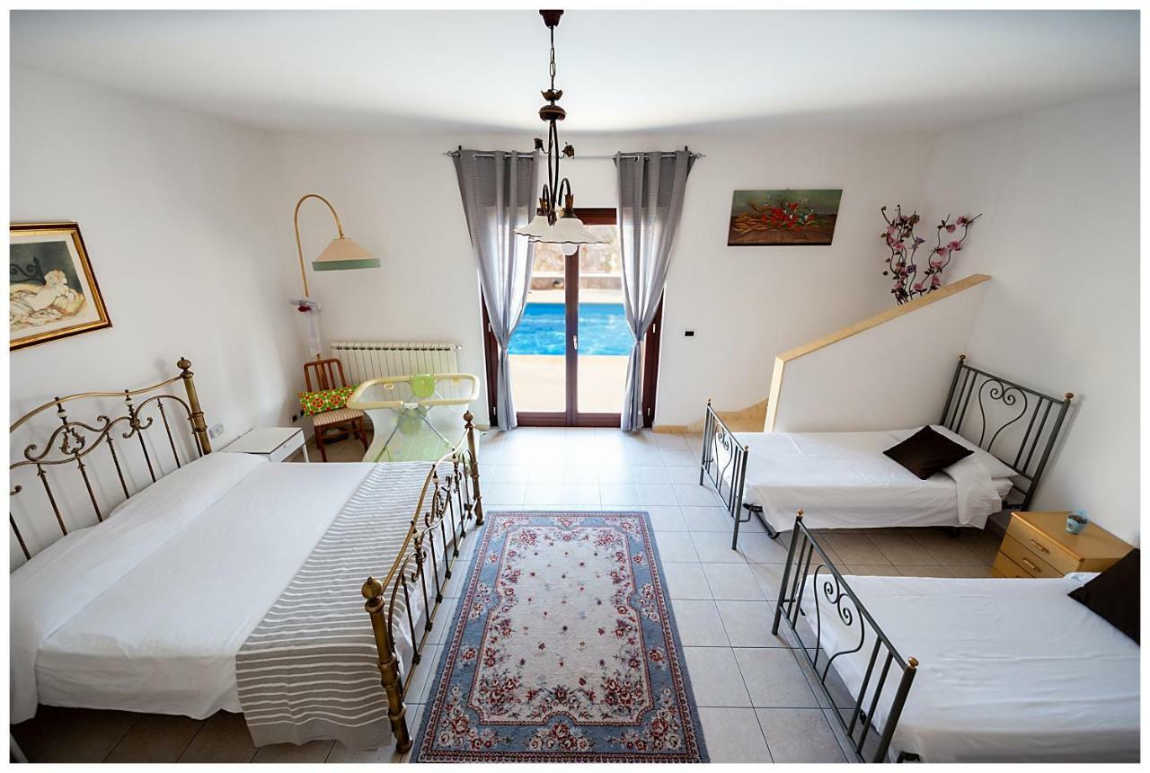 Bed And Breakfast Villa Fatima Trani Exterior foto