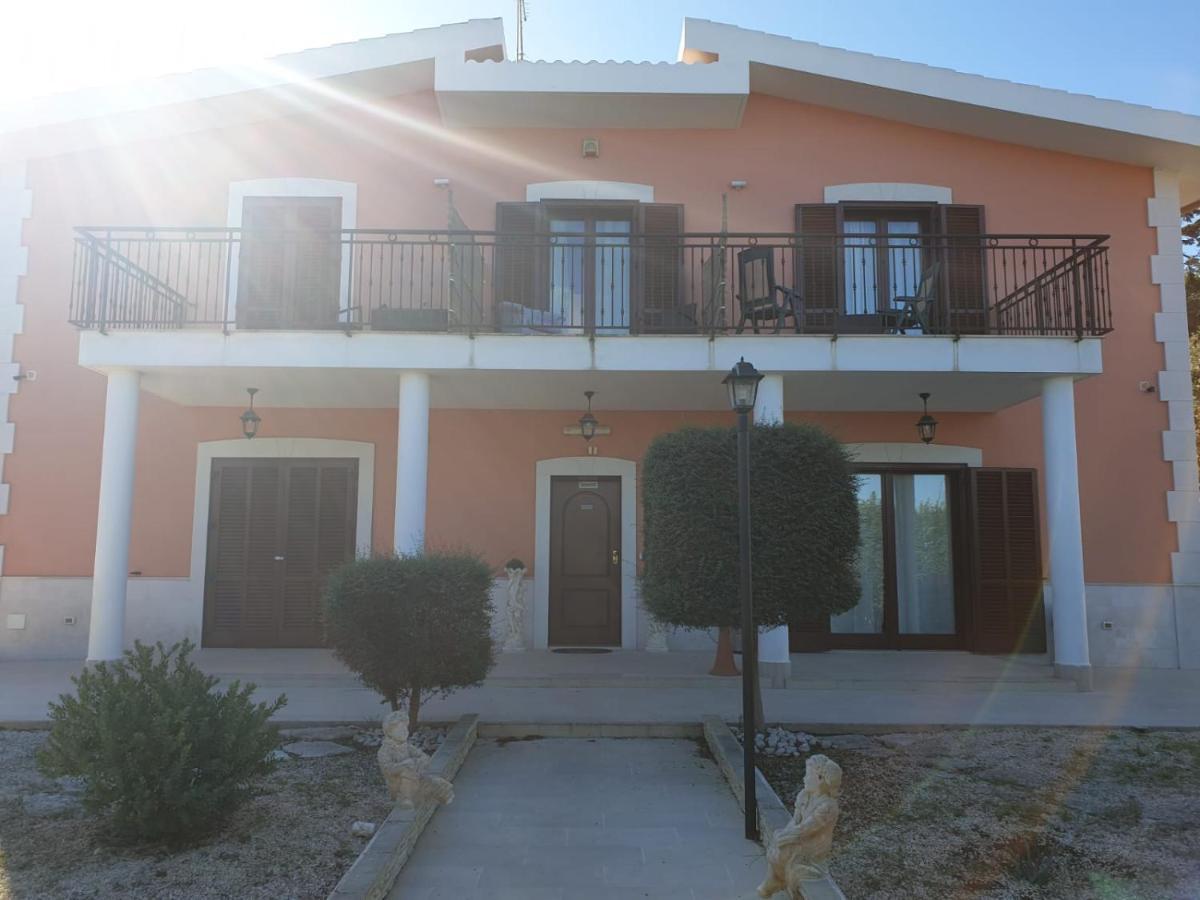 Bed And Breakfast Villa Fatima Trani Exterior foto